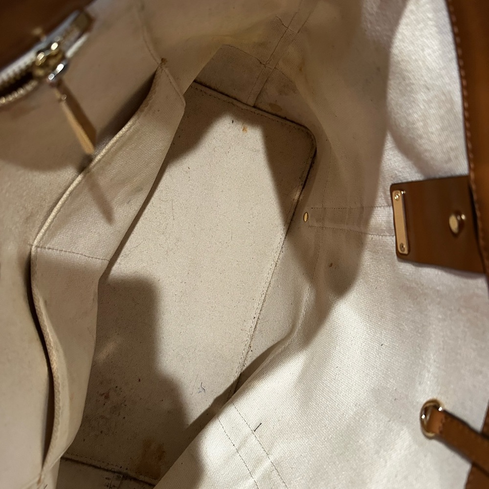 Michael Kors Tan and Cream Cage Tote - Picture 13 of 15